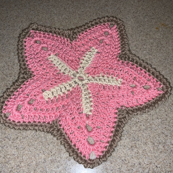 Hand Crafted Starfish Dish Cloth - Picture 4 of 7